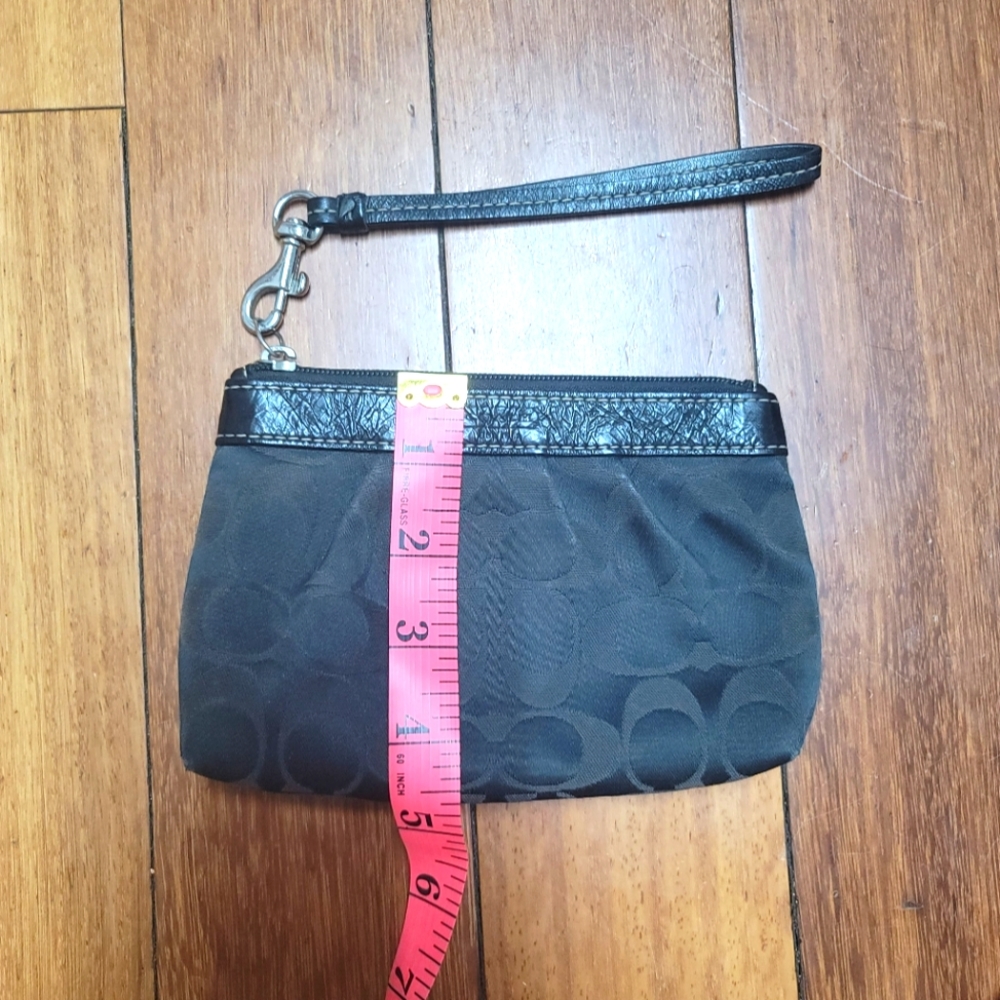 Coach Monogram Wristlet - Picture 10 of 11